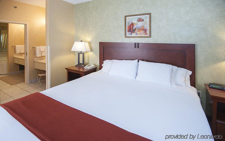 Holiday Inn Express Hotel & Suites Youngstown North-Warren/Niles By Ihg Oda fotoğraf