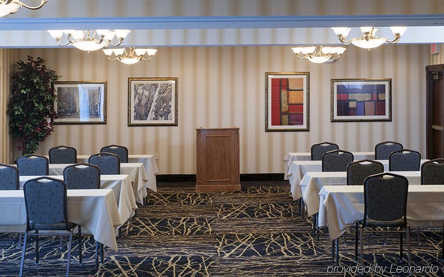 Holiday Inn Express Hotel & Suites Youngstown North-Warren/Niles By Ihg İş olanakları fotoğraf