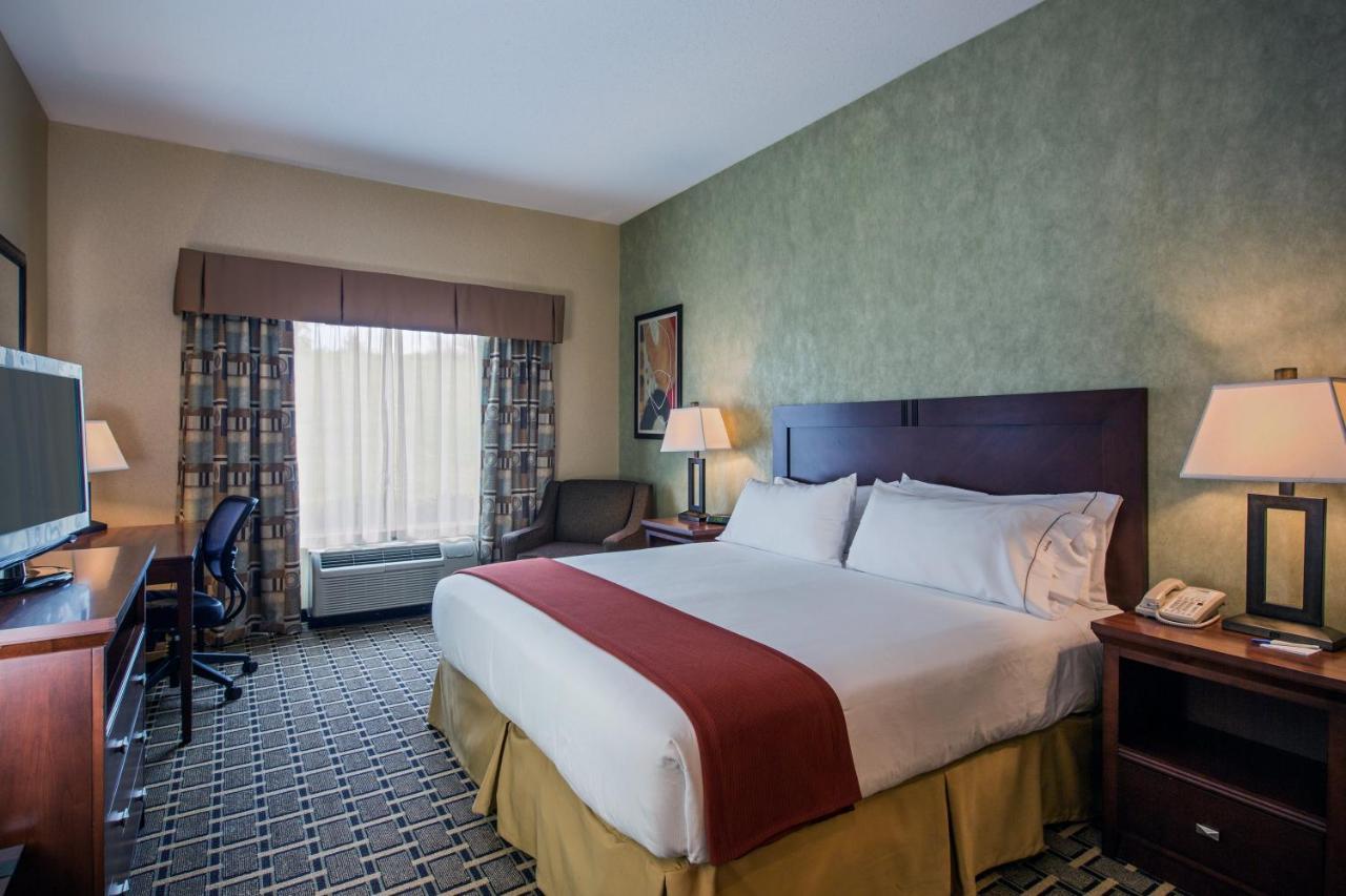 Holiday Inn Express Hotel & Suites Youngstown North-Warren/Niles By Ihg Dış mekan fotoğraf