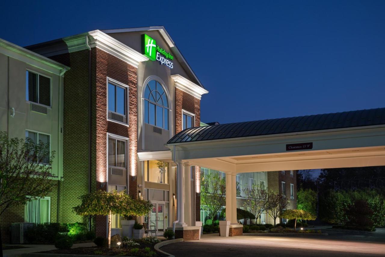 Holiday Inn Express Hotel & Suites Youngstown North-Warren/Niles By Ihg Dış mekan fotoğraf